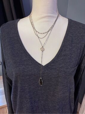Three Tiers Silver Tone Lariat-style Necklace with two colors/Stones